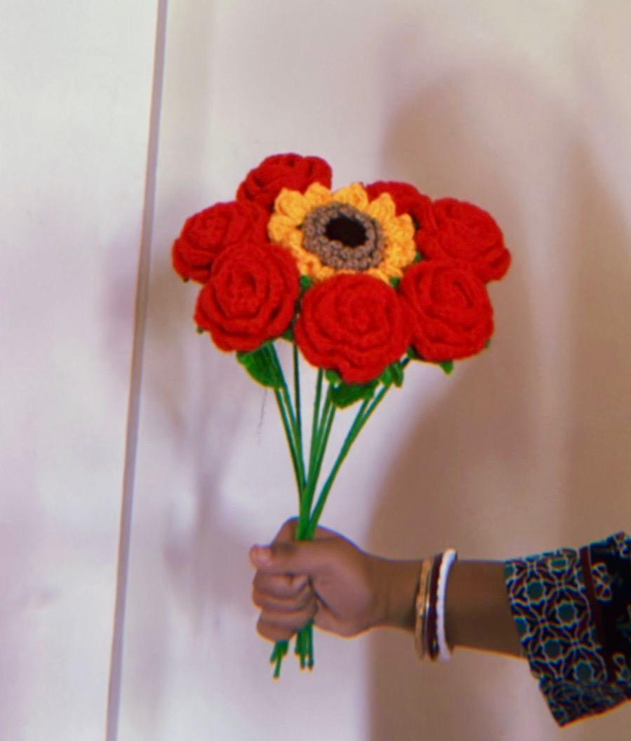 Handcrafted Crochet Flower Bouquet – Sunflower & Roses