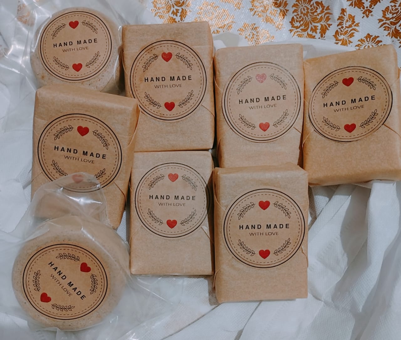 🌟 Handcrafted GOAT MILK Skin Brightening & Nourishing Soap – For Bright and Radiant Skin